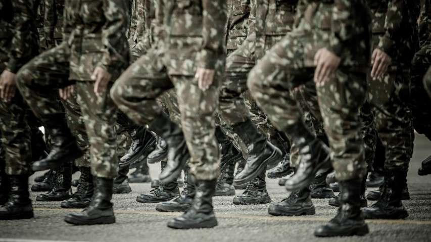"Plusieurs nations étrangères" vont envoyer des soldats pour renforcer la sécurité des JO-2024, annonce Paris